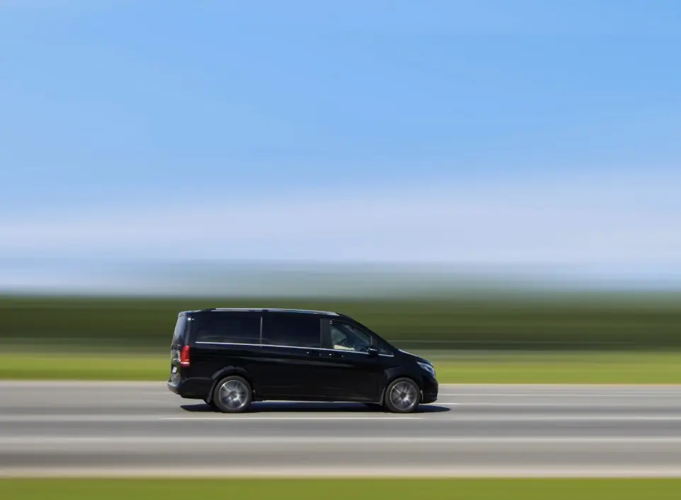 Mercedes V Class cruising on the highway